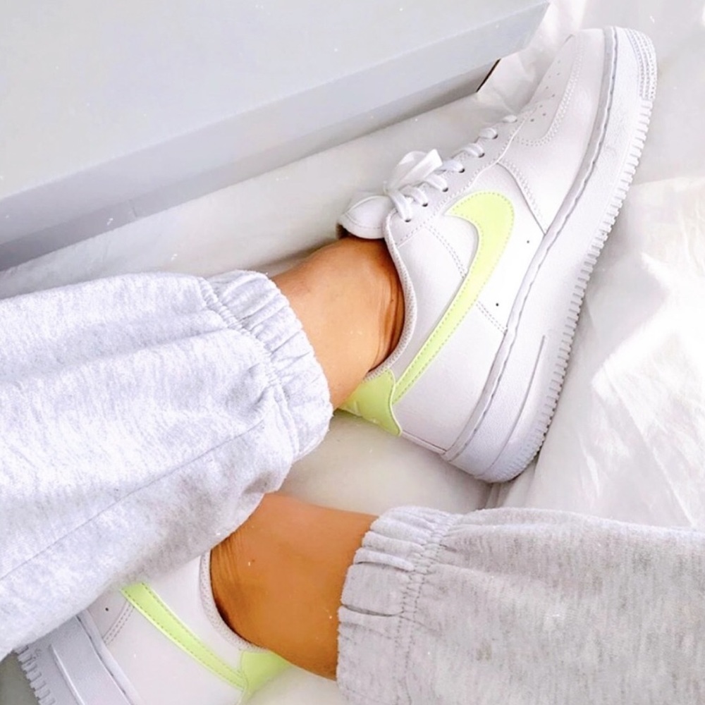 Nike Air Force 1 low - Picture 3 of 8